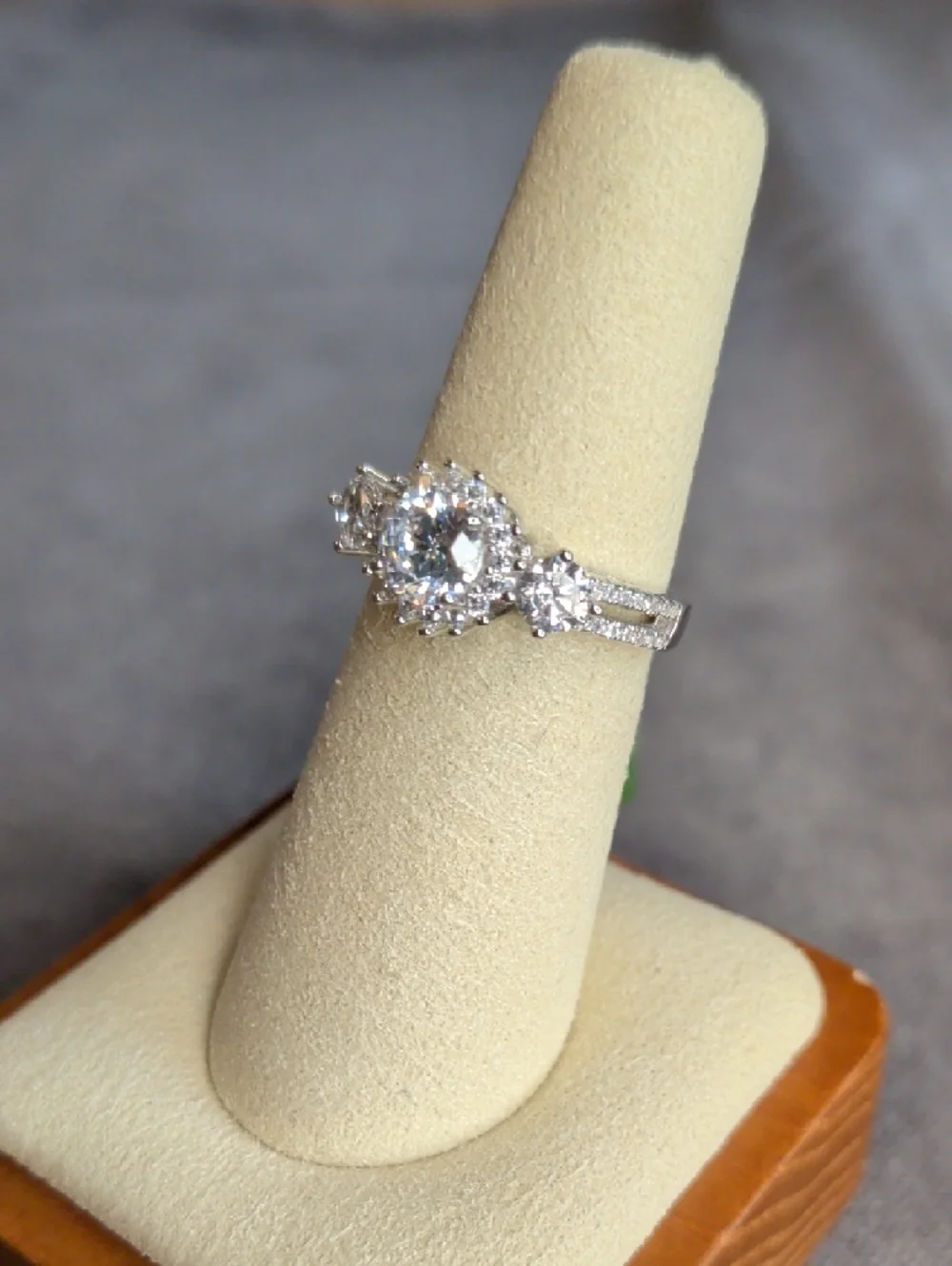 CZ + 925 Silver Halo Engagement Ring Size 6